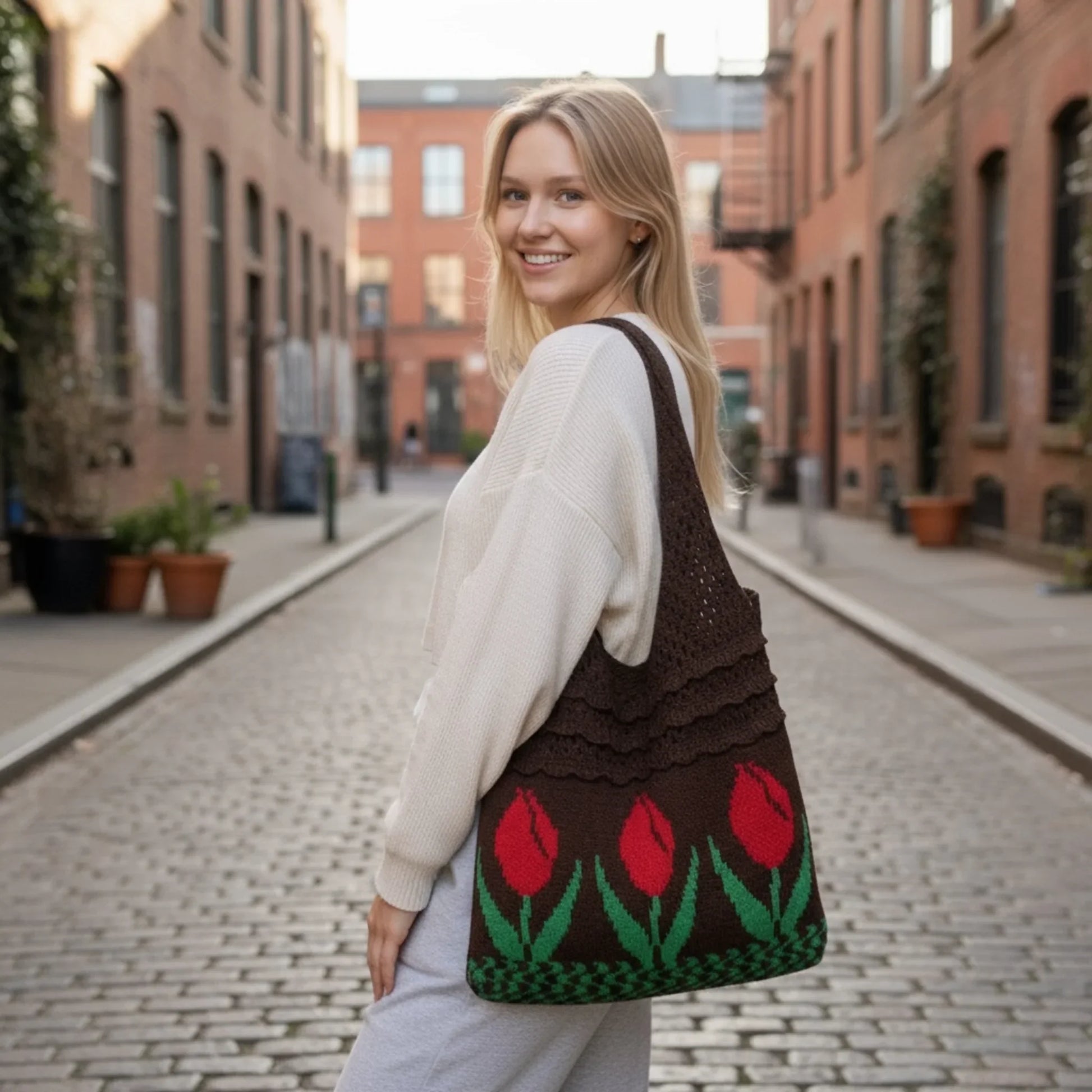 Aesthetic Hippie Crochet Beach Knitted Tote Bag with Boho Tulip Flower | Bohemian Summer Shoulder Tote - Twist & Tassel